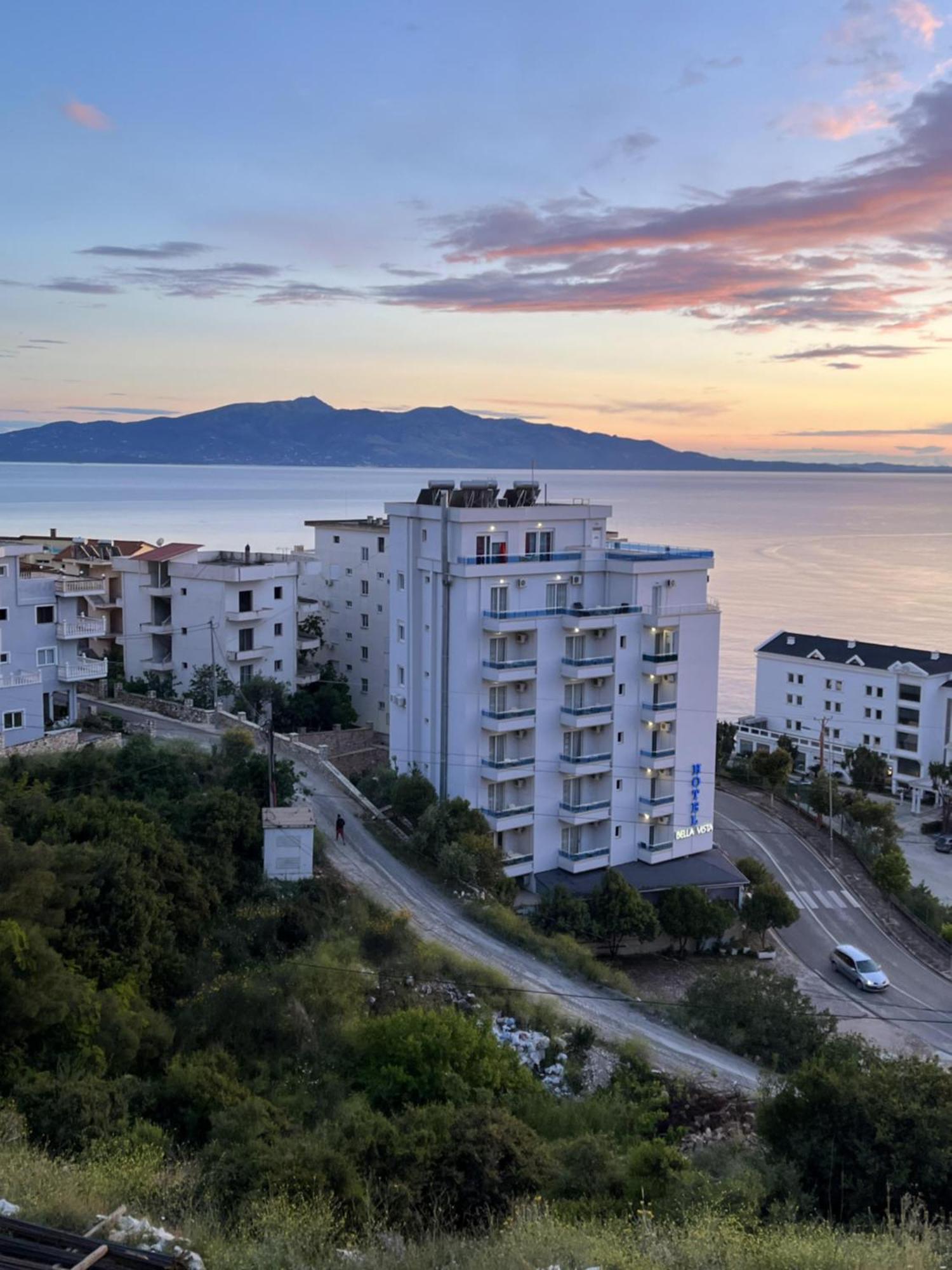 Bluemoon Suites Саранда Екстер'єр фото